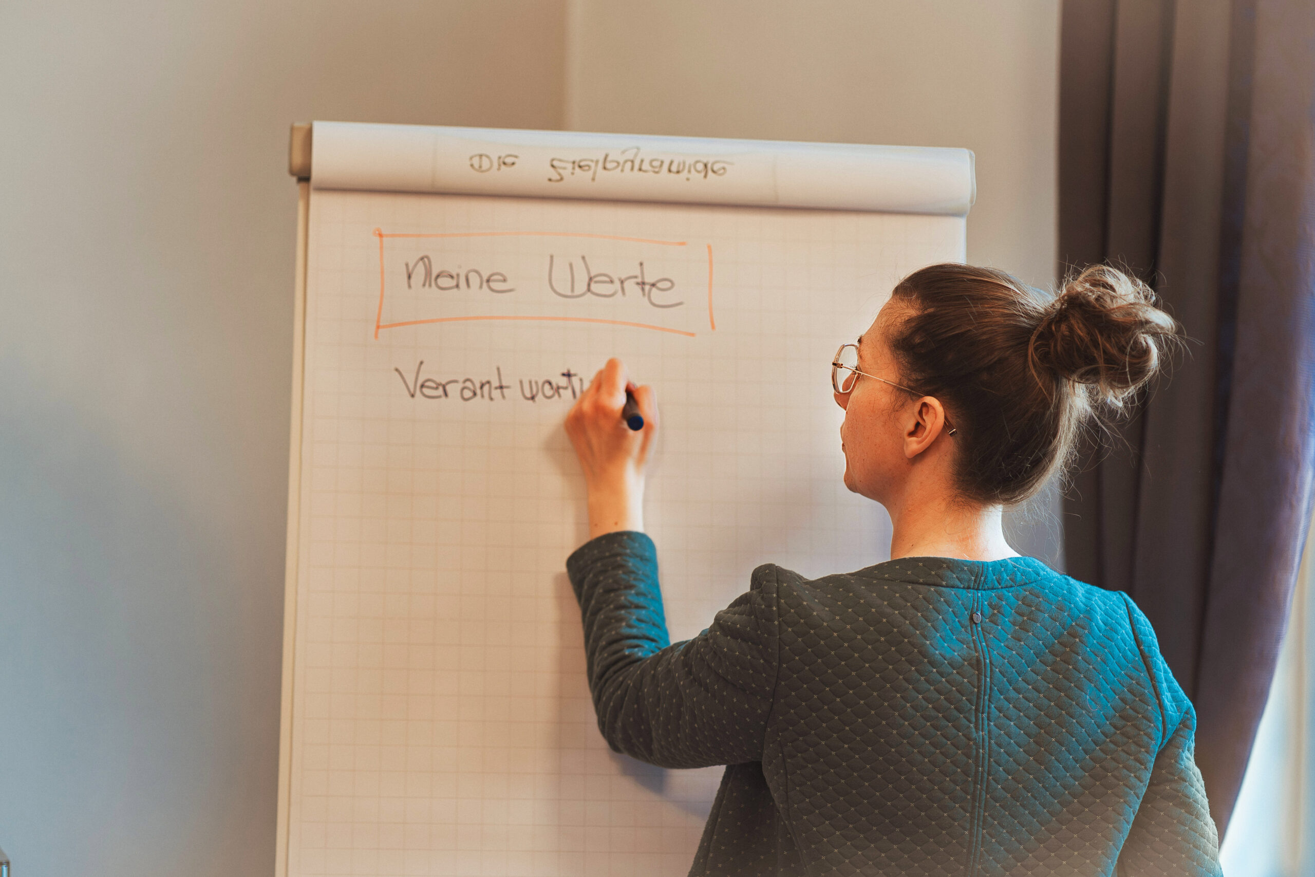 Kontakt mit Anna aufnehmen